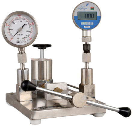 Pressure Comparator